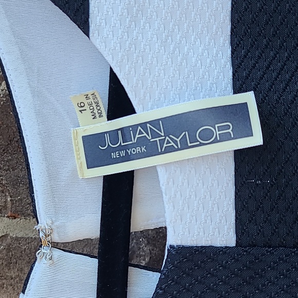 Julian Taylor New York Black and White Patterned Sleeveless Dress Size 16 - Picture 6 of 9